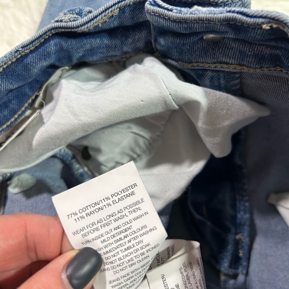 Rollas East Coast High Rise Skinny Jeans - Picture 8 of 8